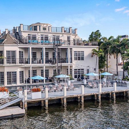 The Modern Castle Canal View Access Rooftop Living Greenhouse Vlllas Fort Lauderdale Exterior foto