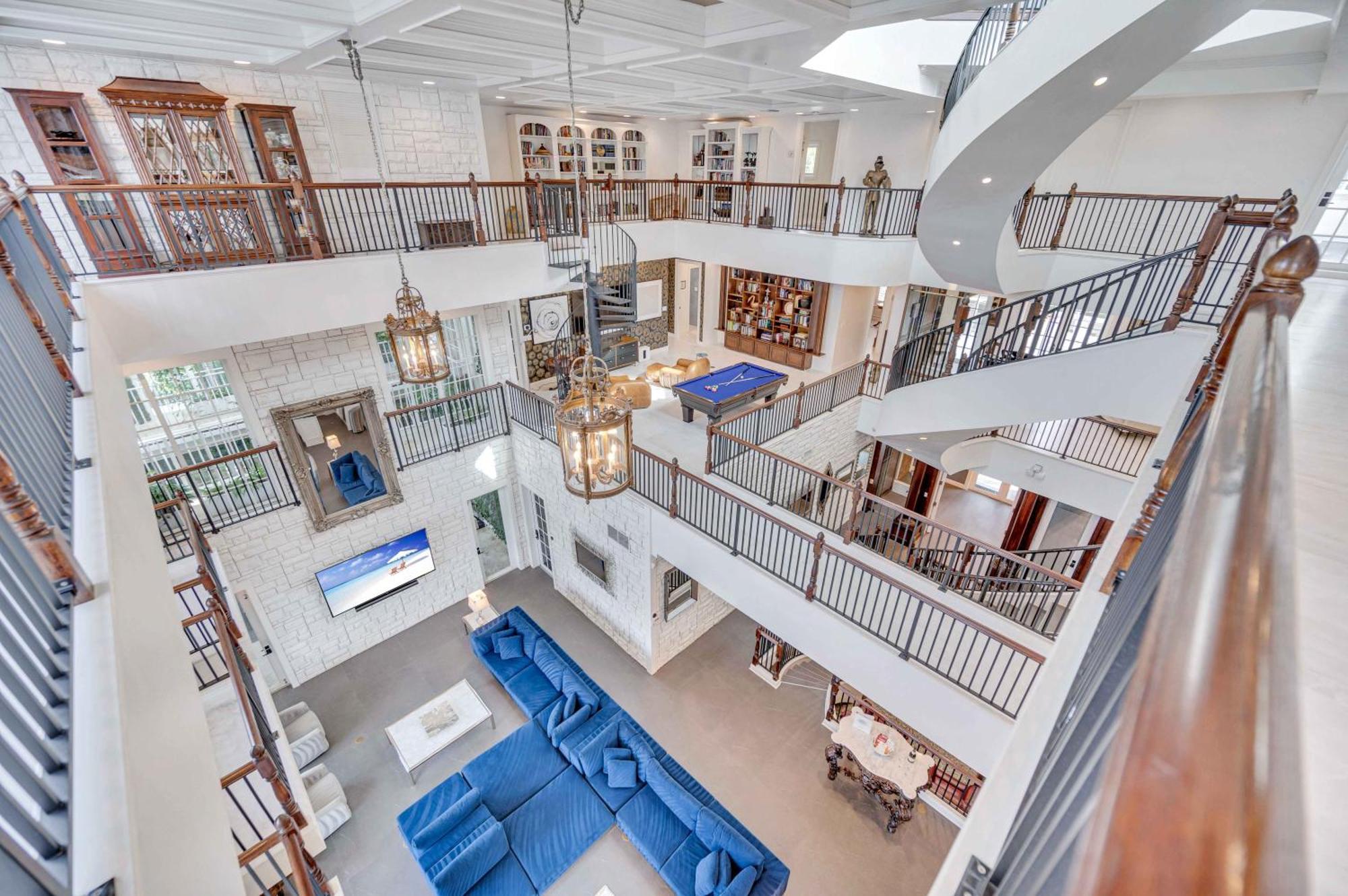 The Modern Castle Canal View Access Rooftop Living Greenhouse Vlllas Fort Lauderdale Exterior foto