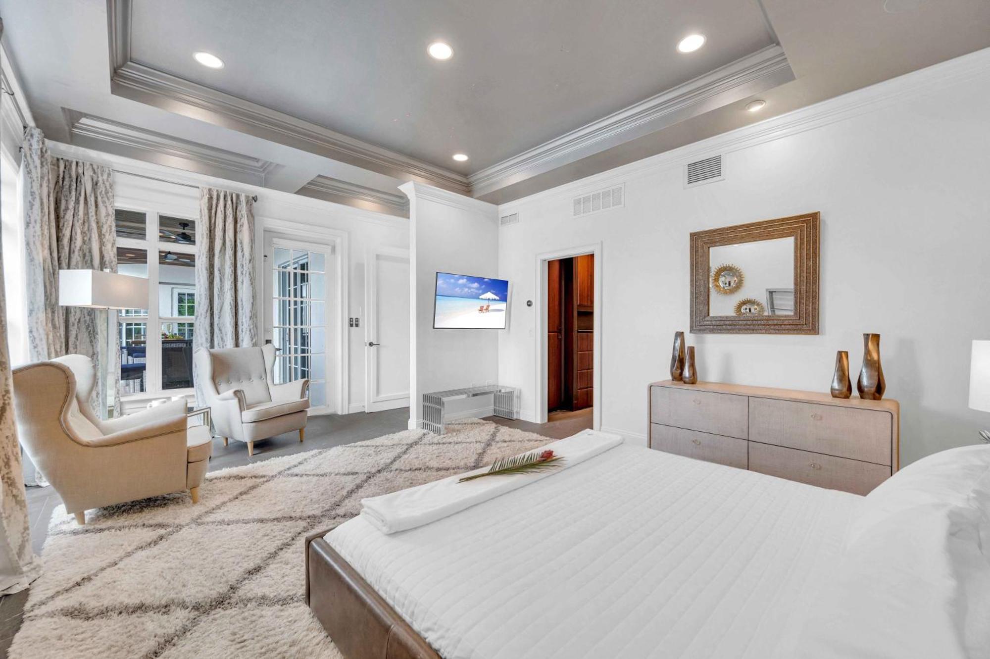The Modern Castle Canal View Access Rooftop Living Greenhouse Vlllas Fort Lauderdale Exterior foto